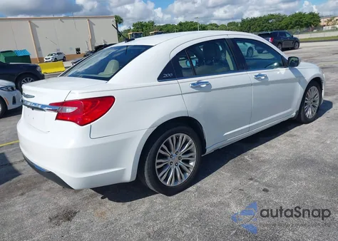 2012 Chrysler 200 Limited z USA, uszkodzony, nr VIN 1C3CCBCB0CN299613